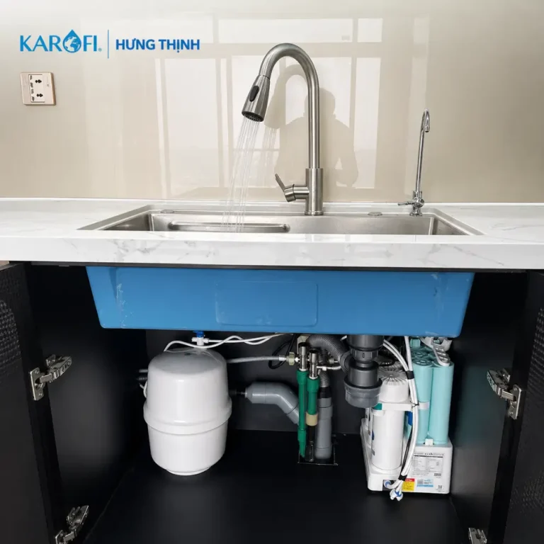 lắp đặt thực tế karofi KAQ-U50K chính hãng - Karofi Hưng Thịnh